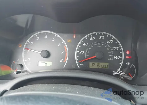 2013 Toyota Corolla Le z USA, uszkodzony, nr VIN 5YFBU4EE4DP111753